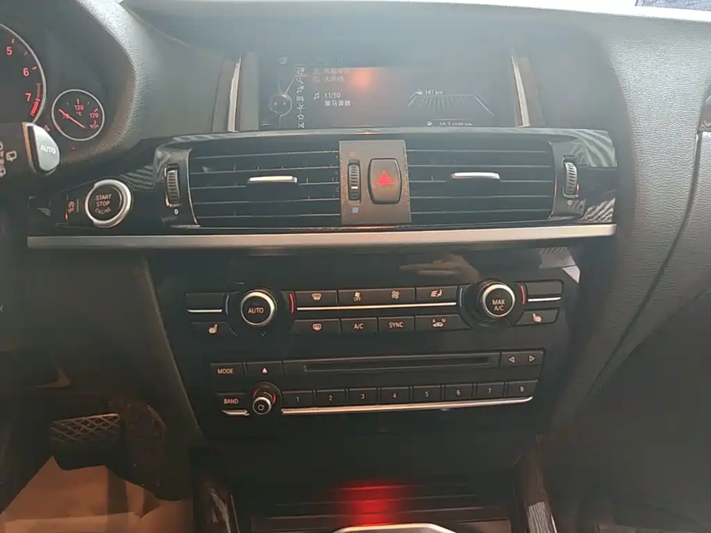 BMW X3 2015 — фото 13