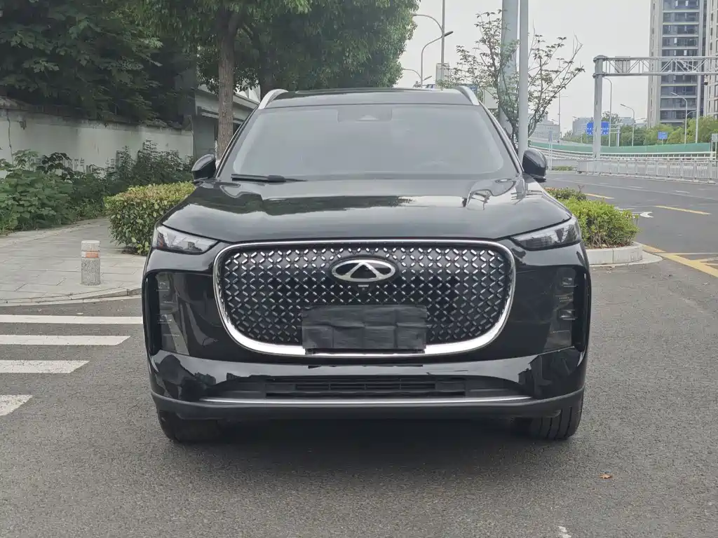 Chery Tiggo 8 PLUS 2025 — фото 2