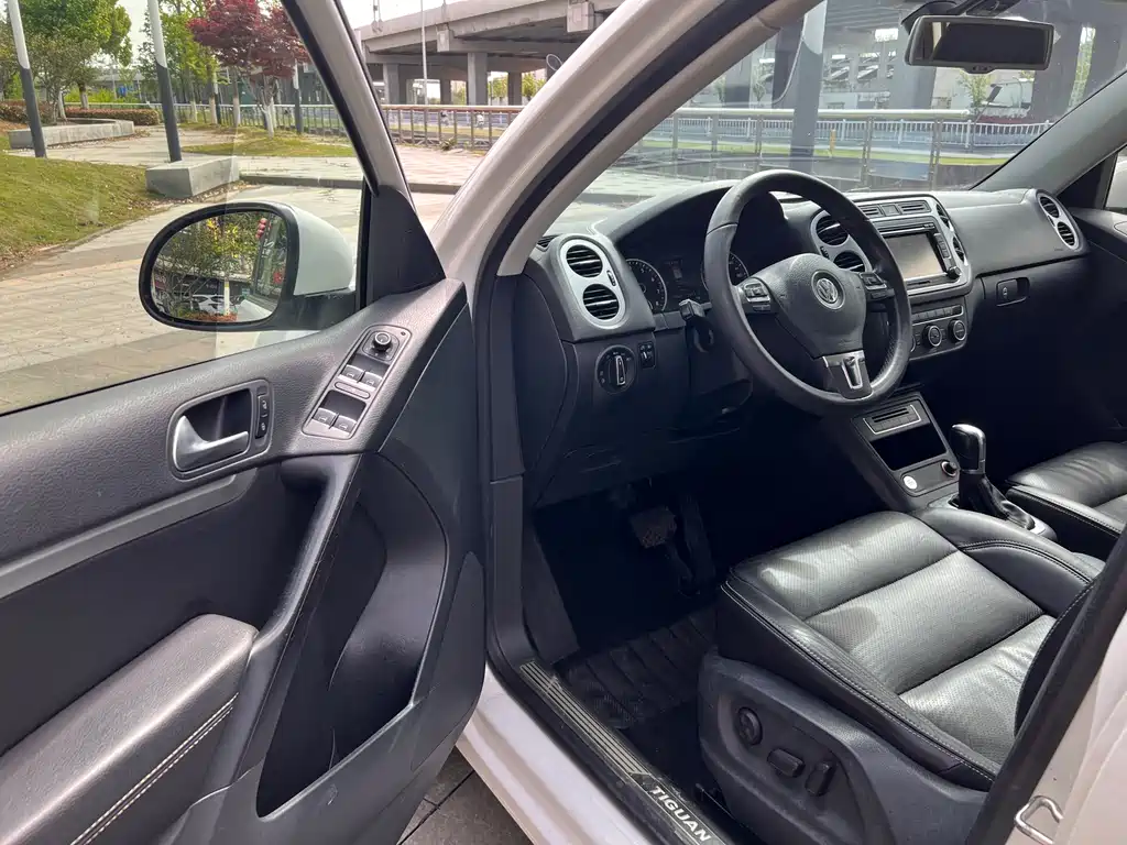 Volkswagen Tiguan 2016 — фото 19