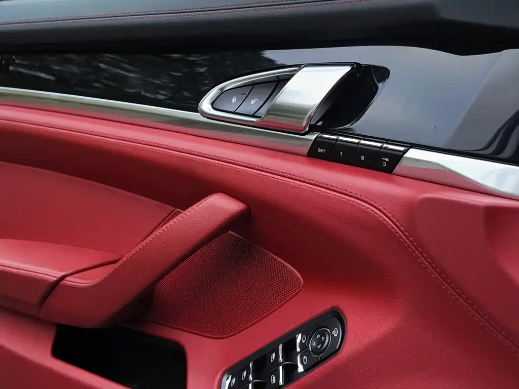 Porsche Panamera 2014 — фото 9