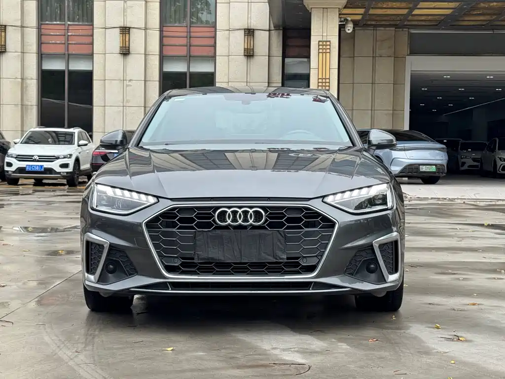 Audi A4L 2020 — фото 2