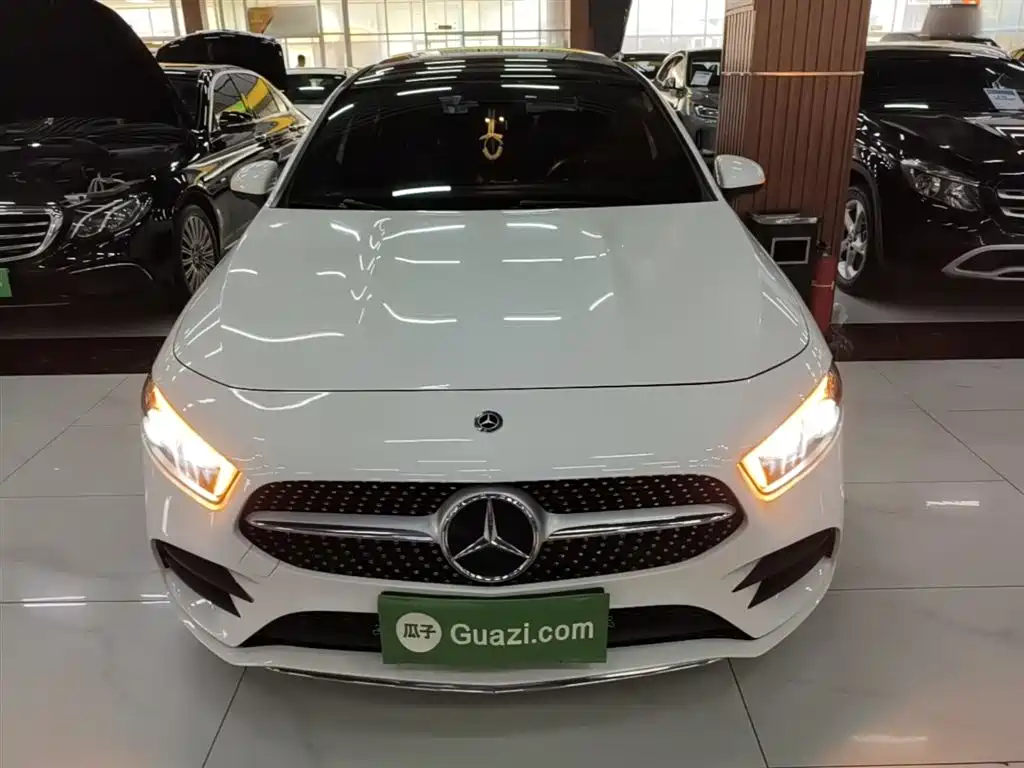 Mercedes-Benz A-Class 2020 — фото 3