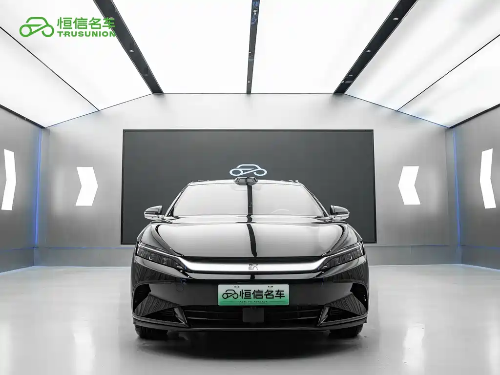 BYD Han 2025 — фото 2