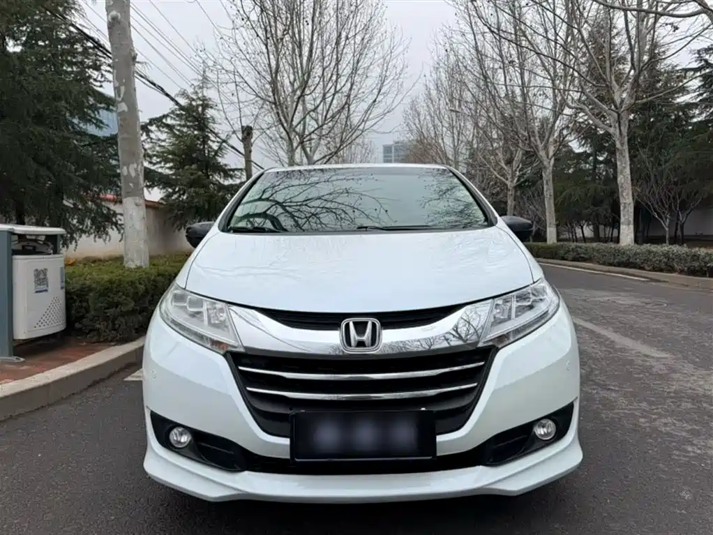 Honda Odyssey 2019 — фото 20