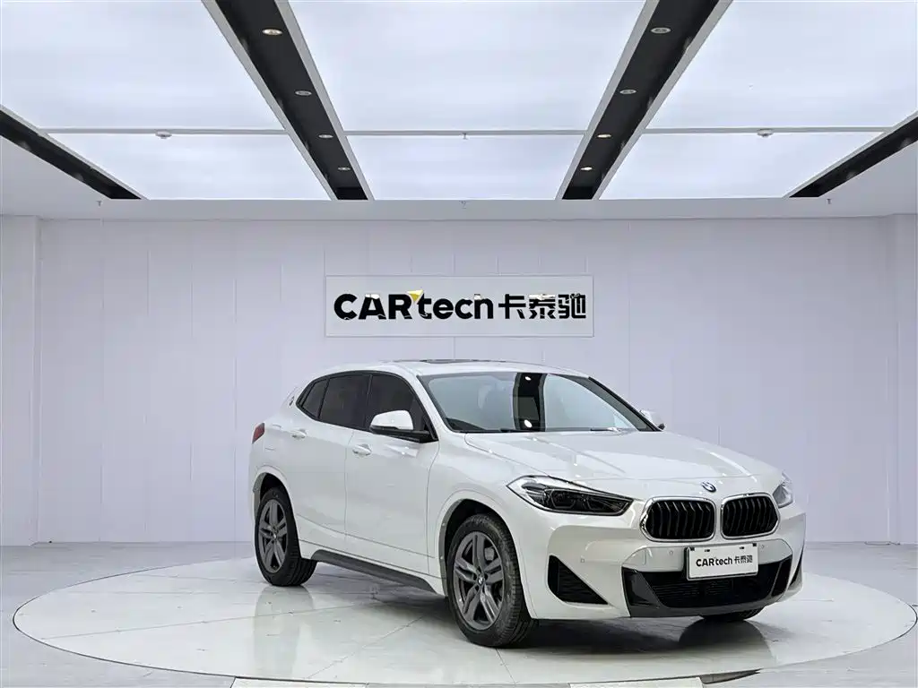 BMW X2 2021 — фото 2