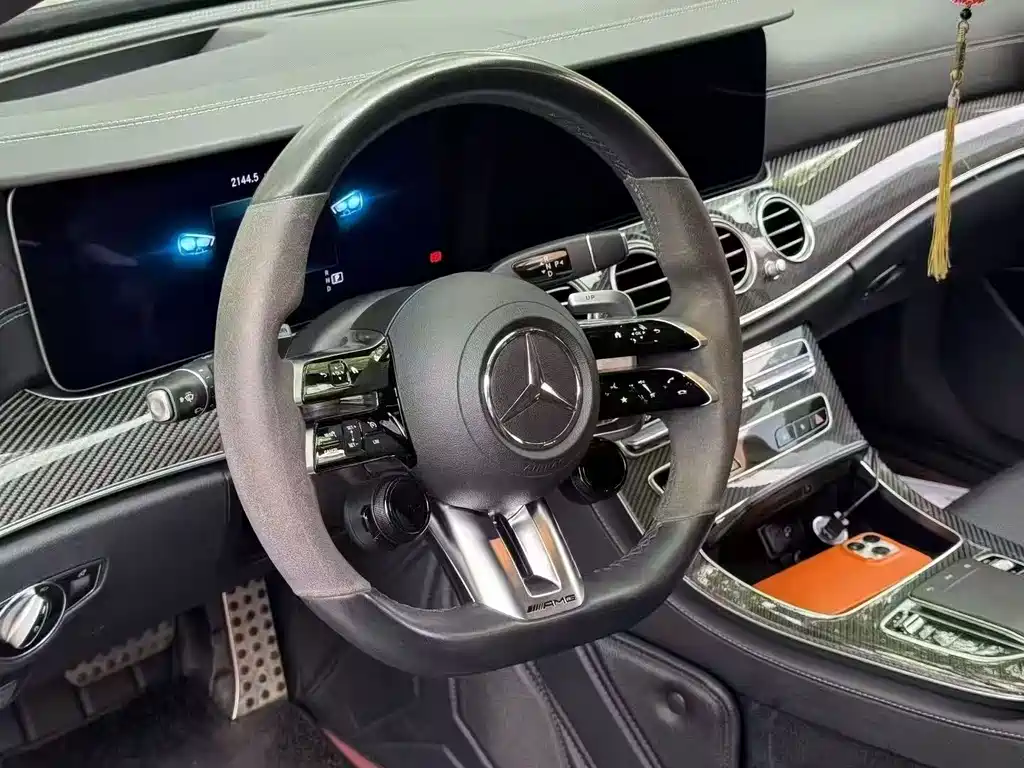 Mercedes-Benz E-Class AMG 2021 — фото 2