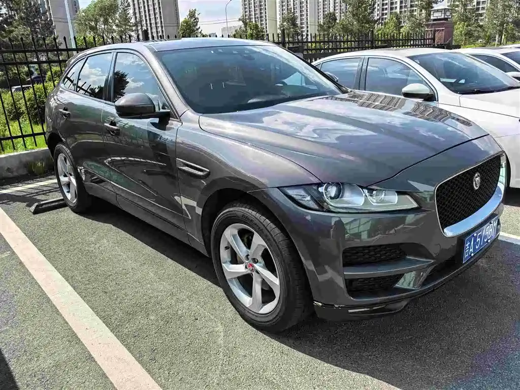 Jaguar F-PACE 2017 — фото 4