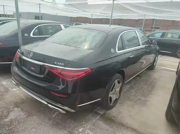 Mercedes-Benz Maybach S-Class 2025