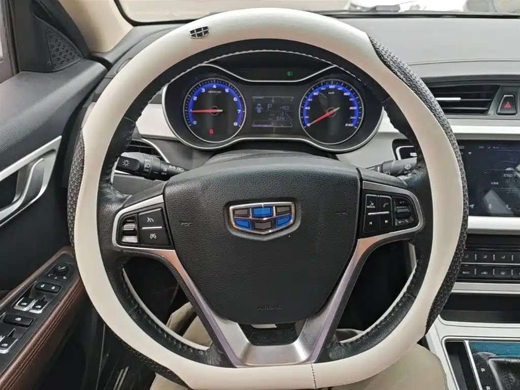 Geely Vision 2018 — фото 11