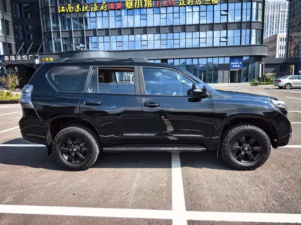 Toyota Prado 2010