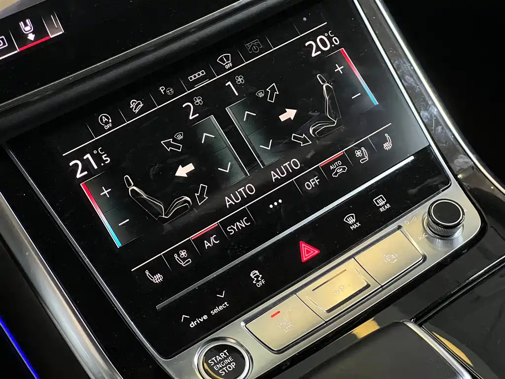 Audi Q8 2023 — фото 18