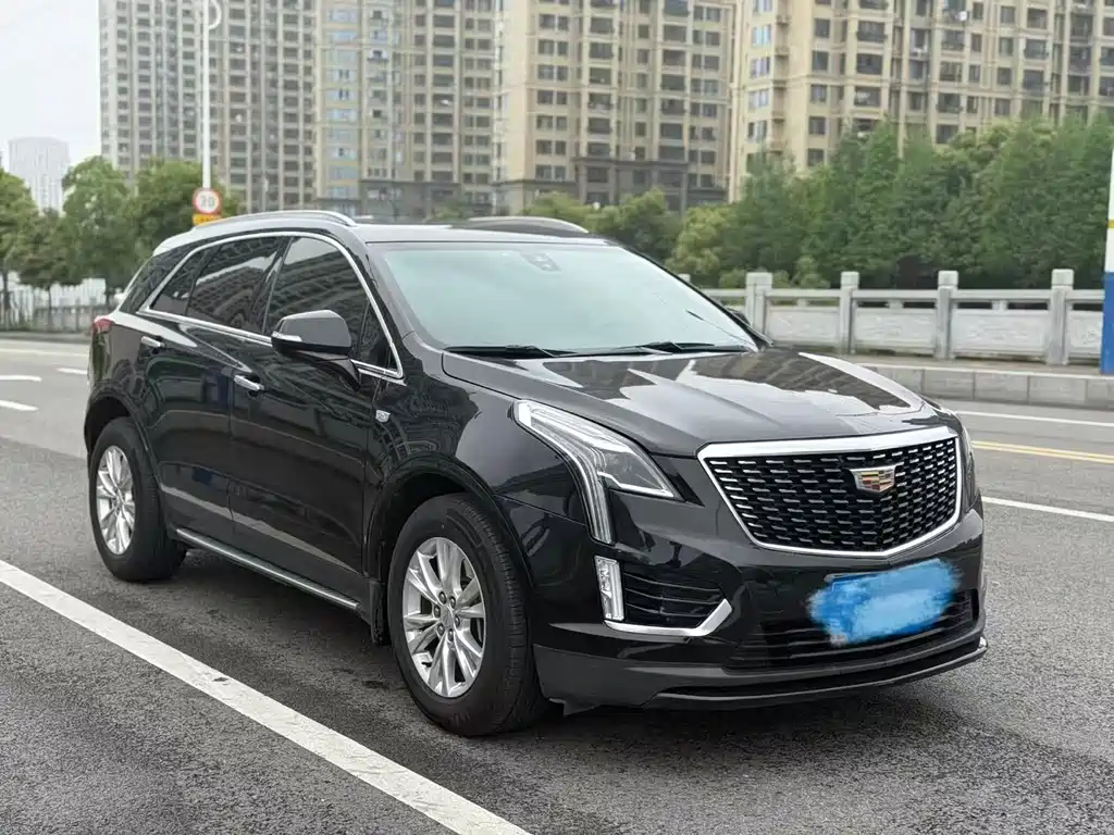 Cadillac XT5 2020 — фото 2