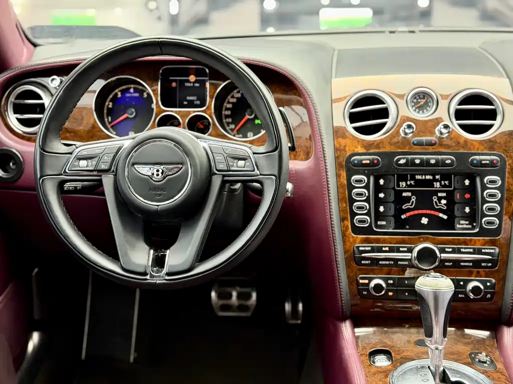 Bentley Flying Spur 2008 — фото 13