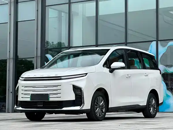 Maxus G50 Plug-In Hybrid 2025