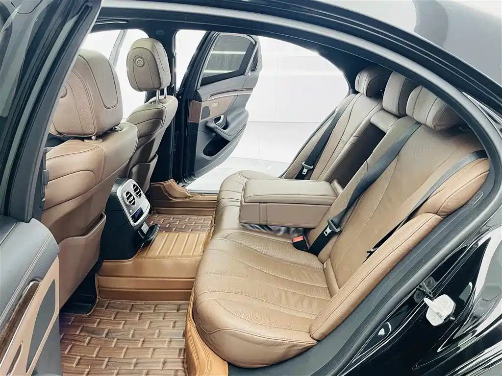 Mercedes-Benz S-Class 2016 — фото 29