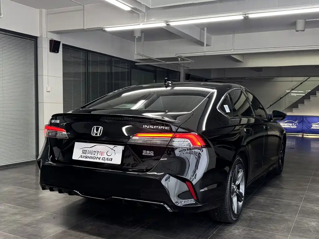 Honda Inspire 2025 — фото 7