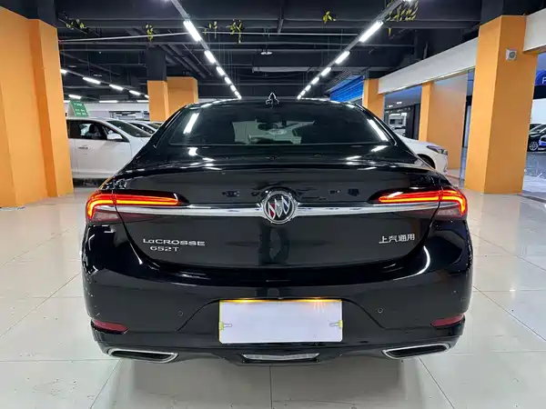 Buick LaCrosse 2022