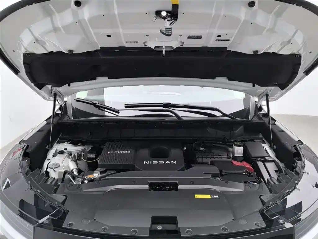 Nissan Teramont 2025