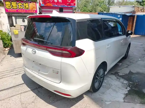 GAC Trumpchi M6 2020