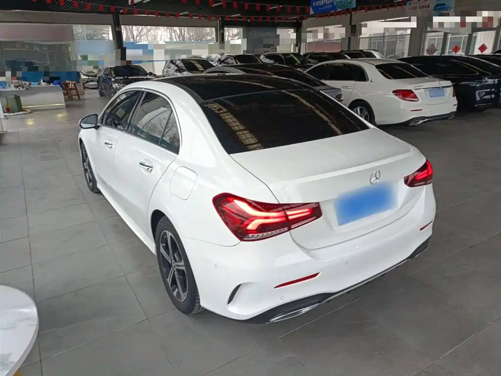 Mercedes-Benz A-Class 2023 — фото 23