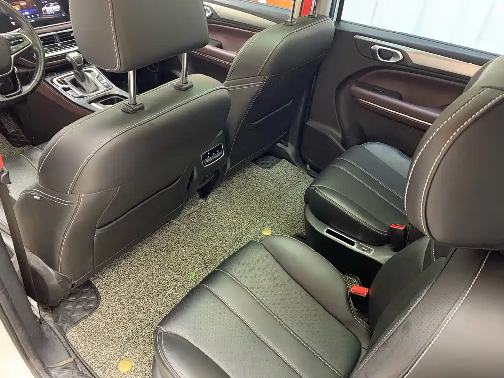 GAC Trumpchi M6 2022 — фото 10