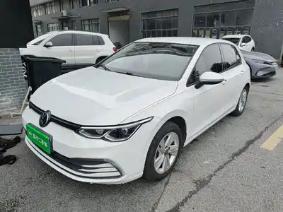 Volkswagen Golf 2023