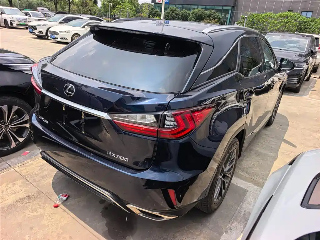 Lexus RX 2018