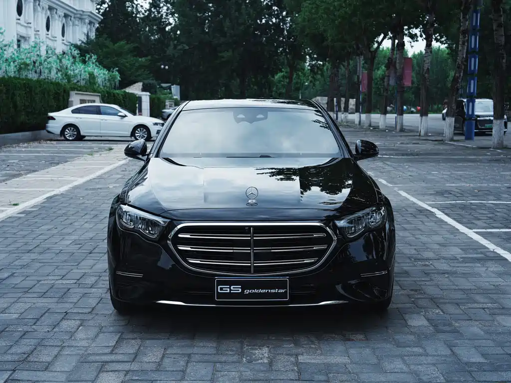 Mercedes-Benz E-Class 2025