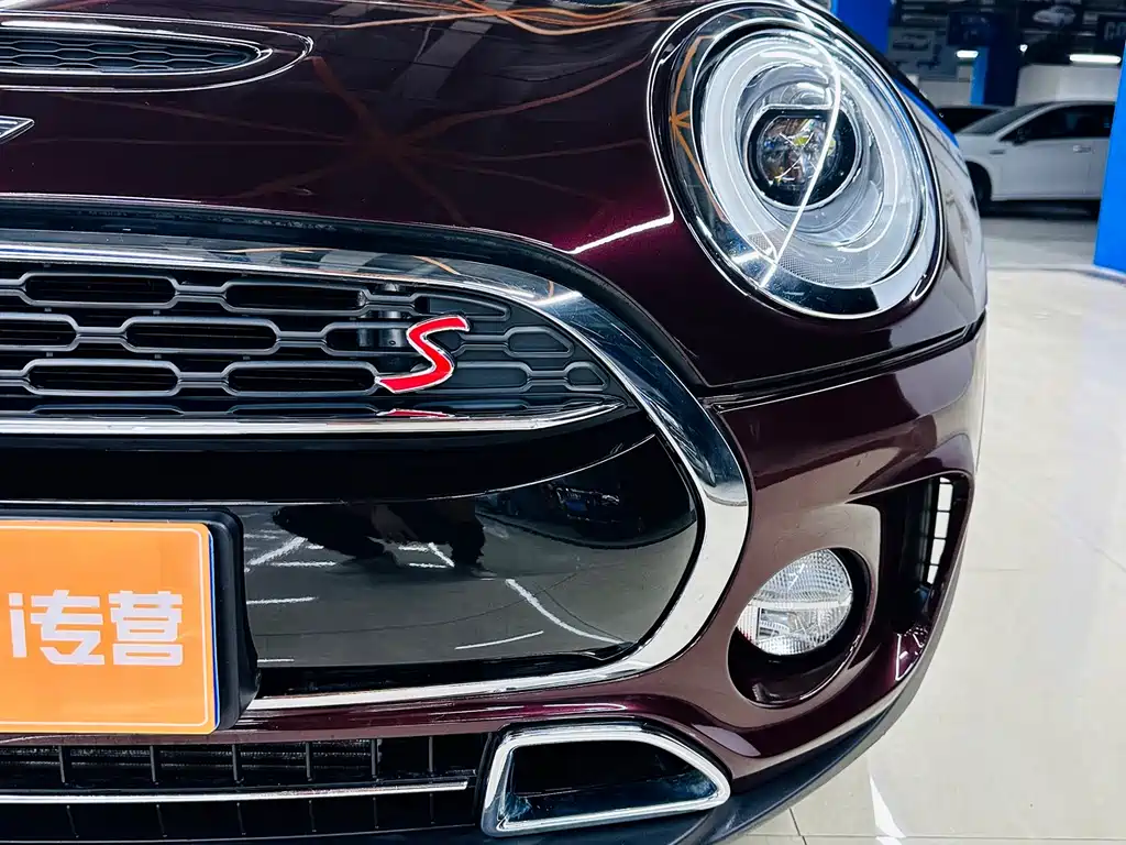 MINI Clubman 2017 — фото 8