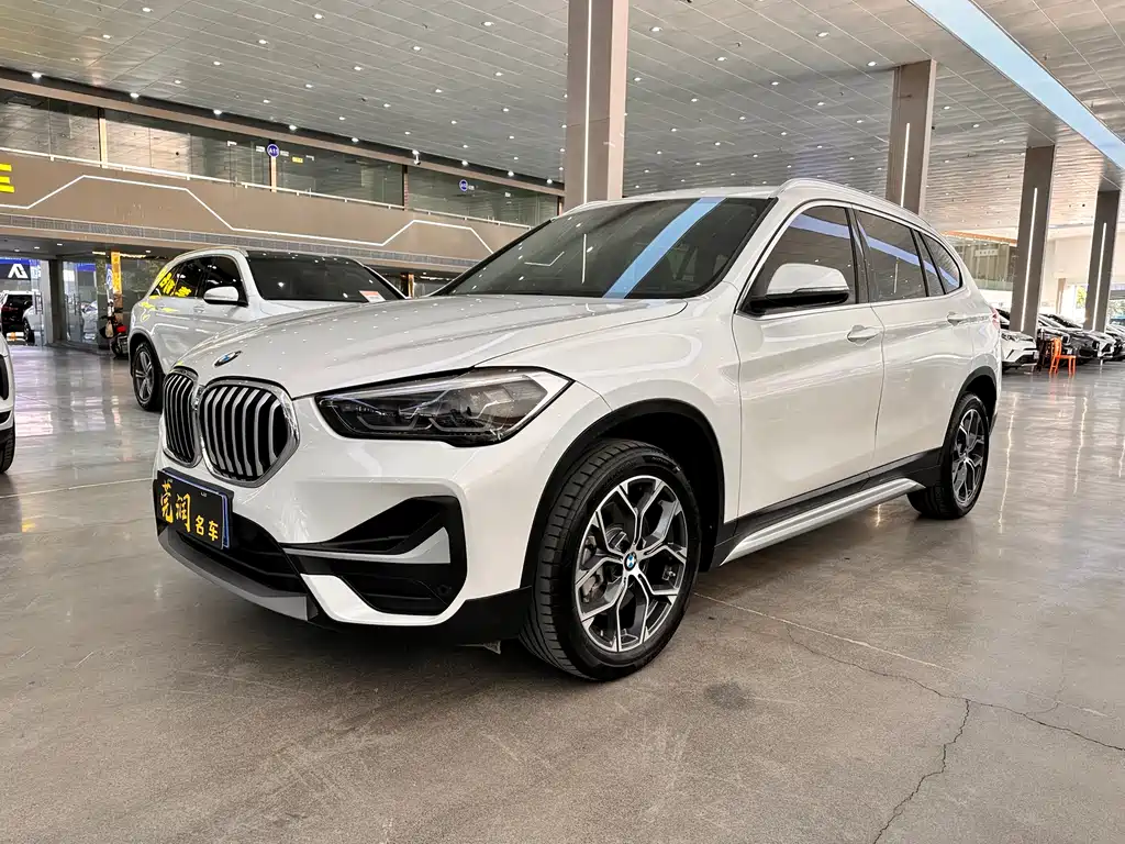 BMW X1 2023 — фото 1