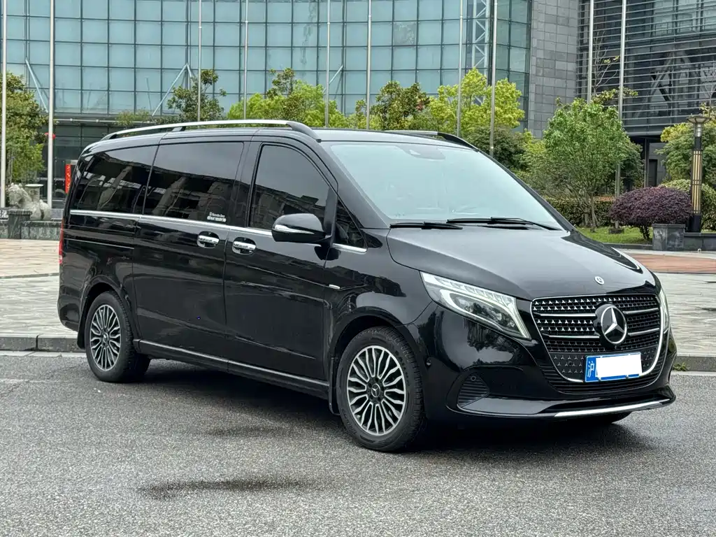 Mercedes-Benz V-Class 2018 — фото 3
