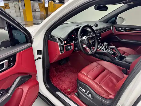 Porsche Cayenne 2019