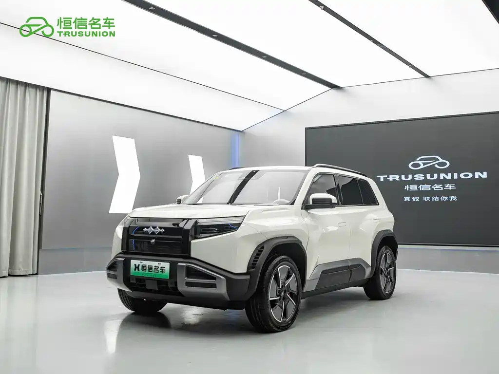 Fang Cheng Bao Titanium 3 2025 — фото 1