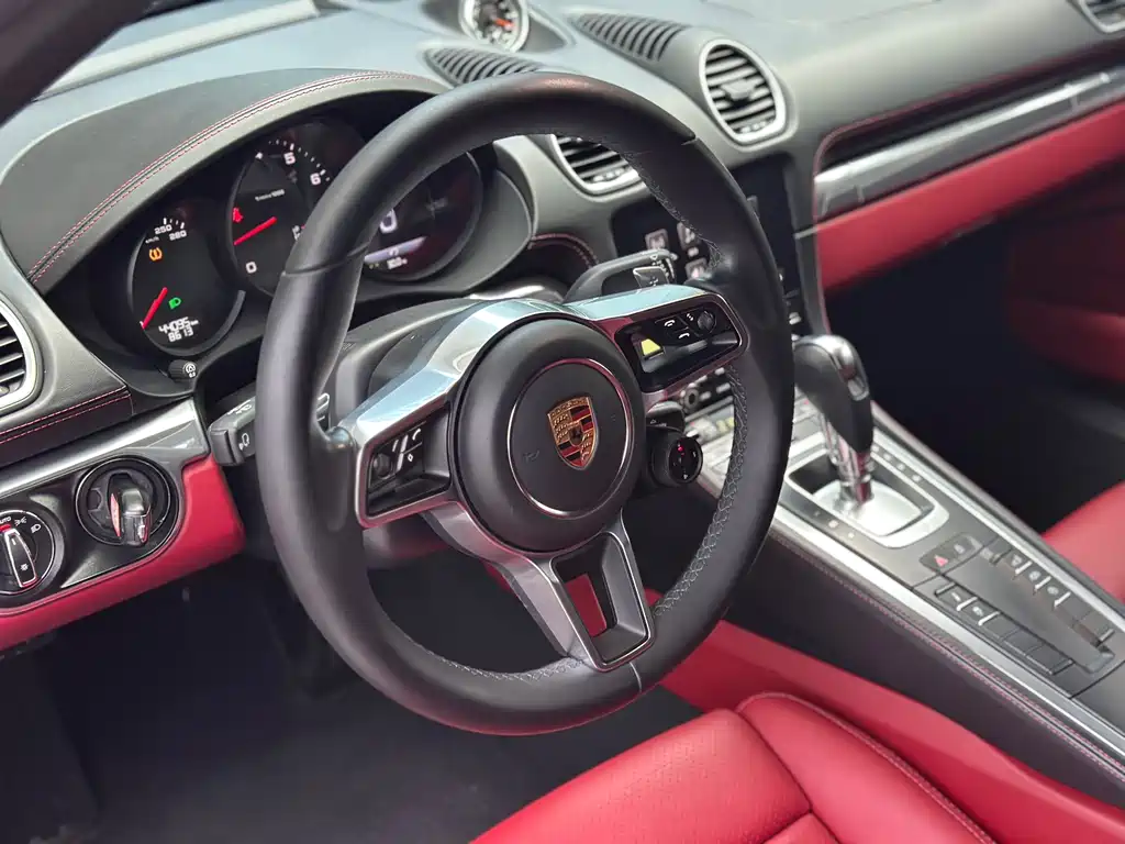 Porsche 718 2022 — фото 11