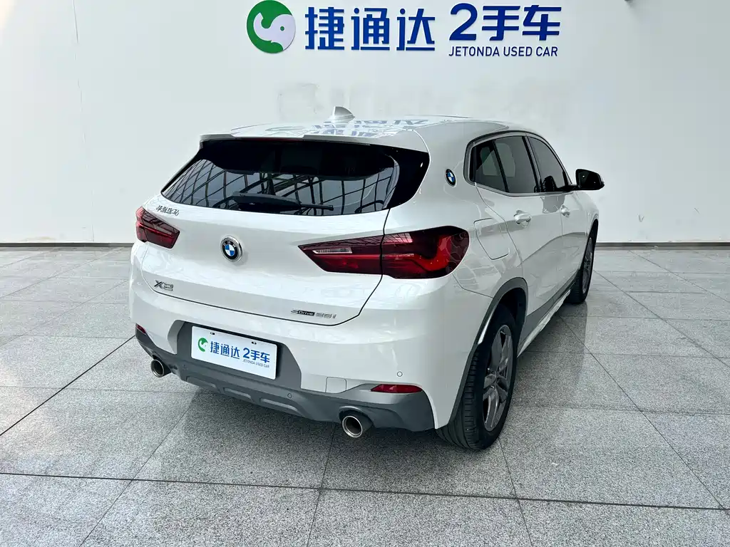 BMW X2 2021 — фото 2
