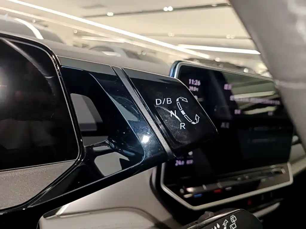 Volkswagen ID 6 CROZZ 2022 — фото 14
