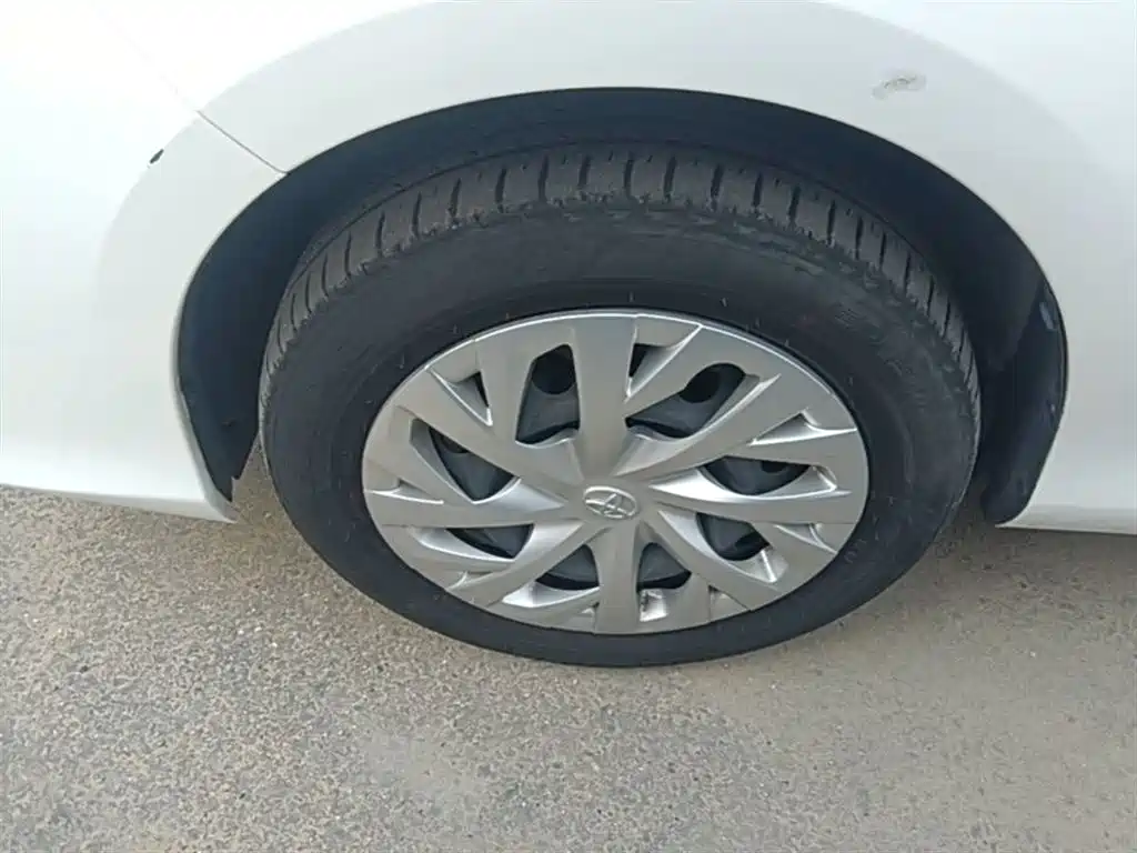 Toyota Vios FS 2022 — фото 23
