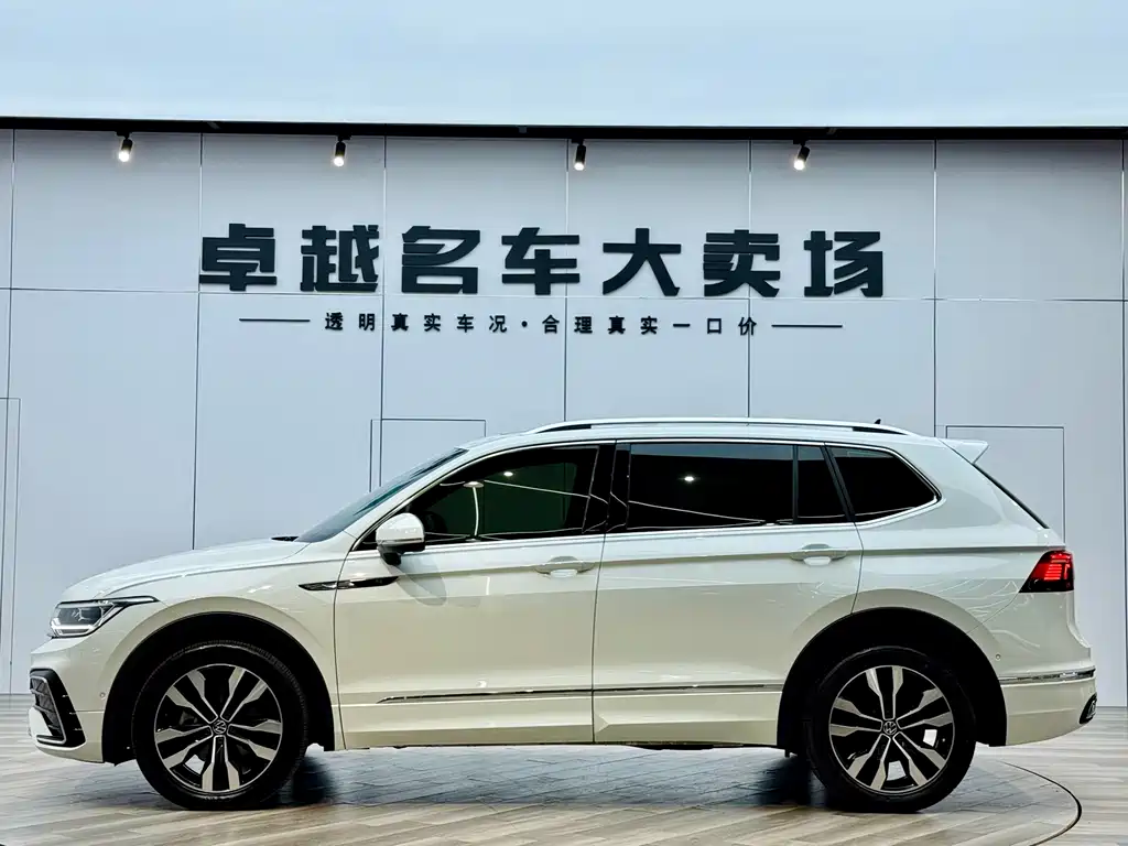 Volkswagen Tiguan L 2024 — фото 4