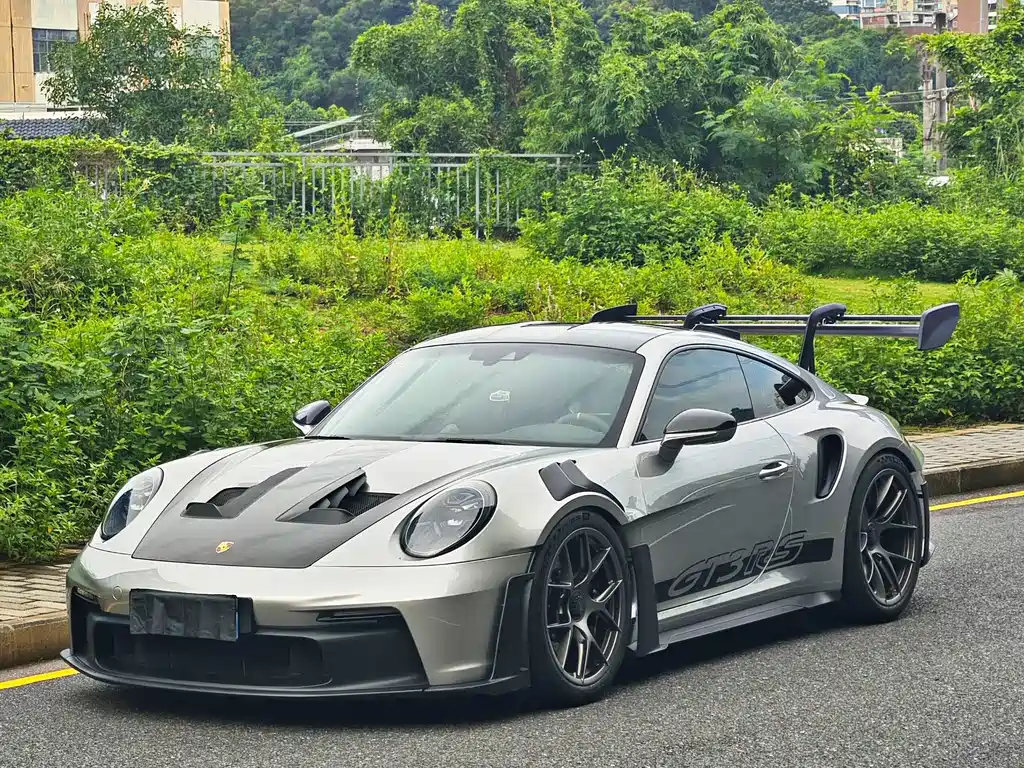 Porsche 911 2023