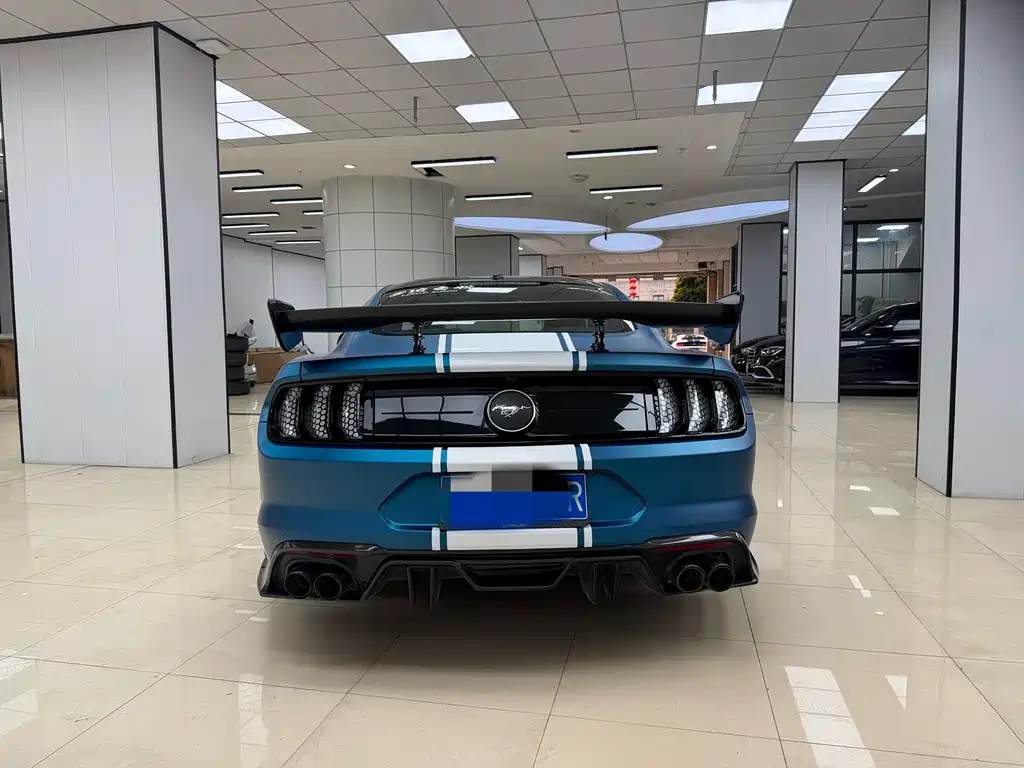 Ford Mustang 2019 — фото 3