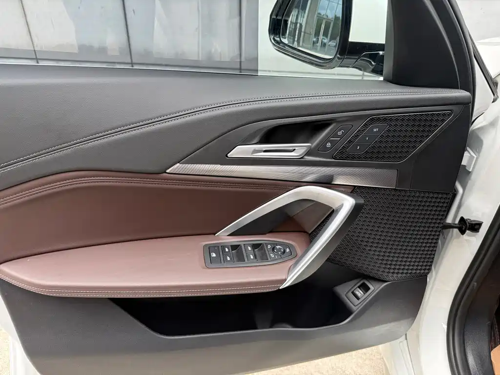 BMW X1 2024 — фото 11