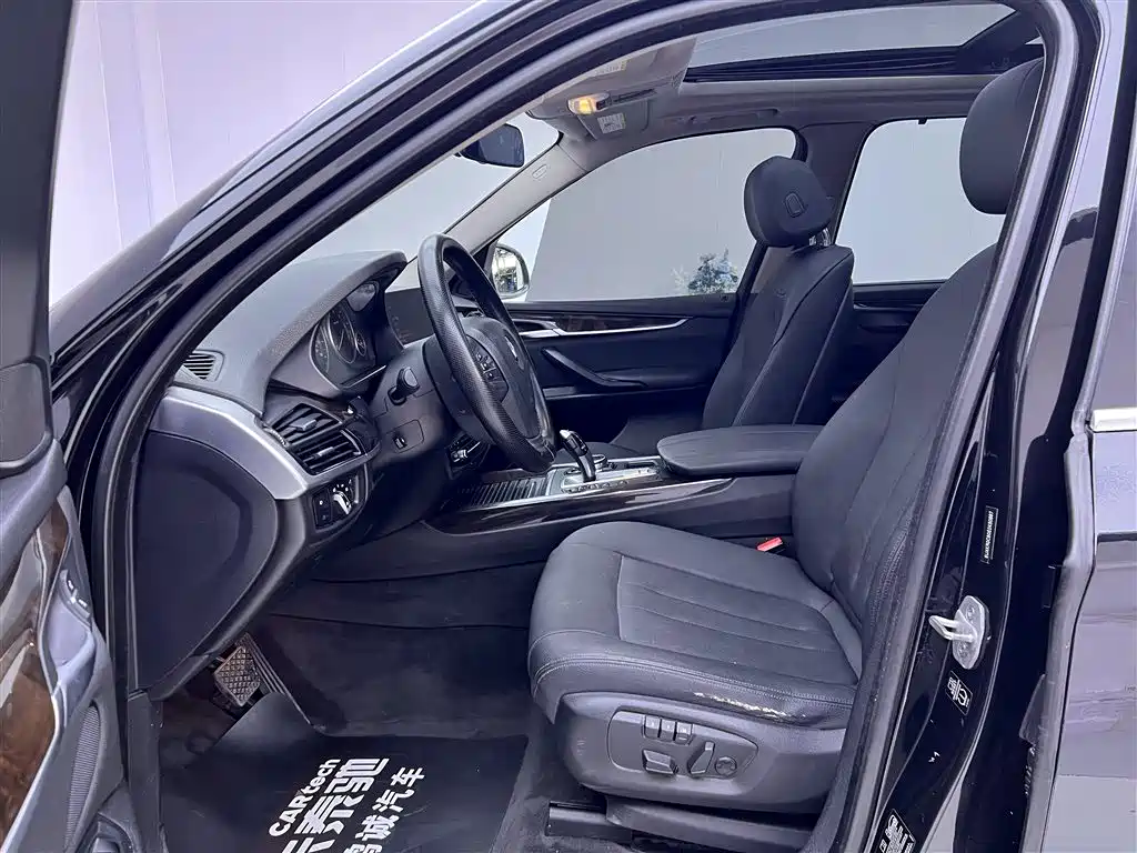 BMW X5 2015 — фото 18