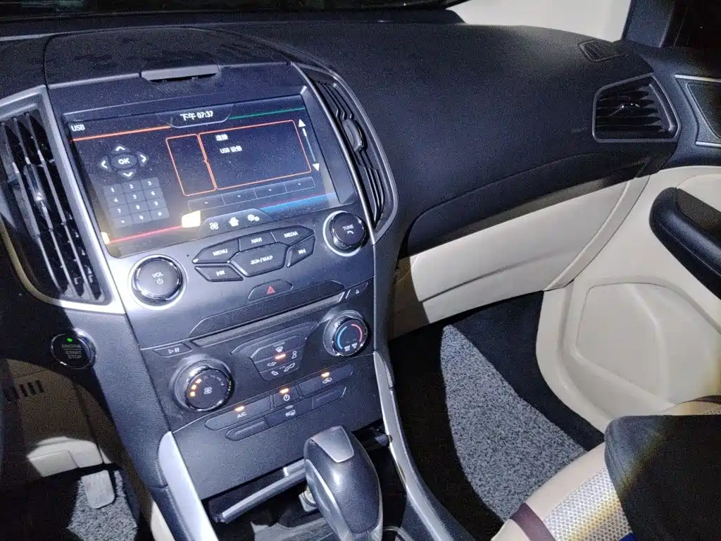 Ford Edge 2017