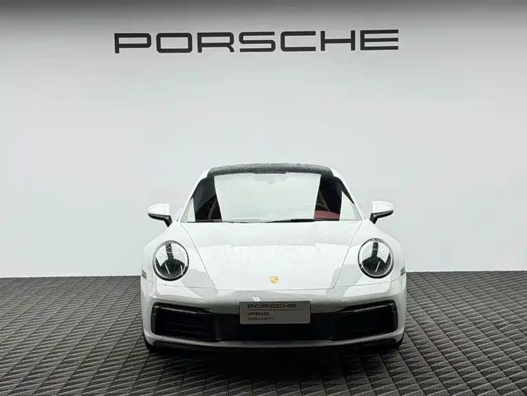 Porsche 911 2024 — фото 2