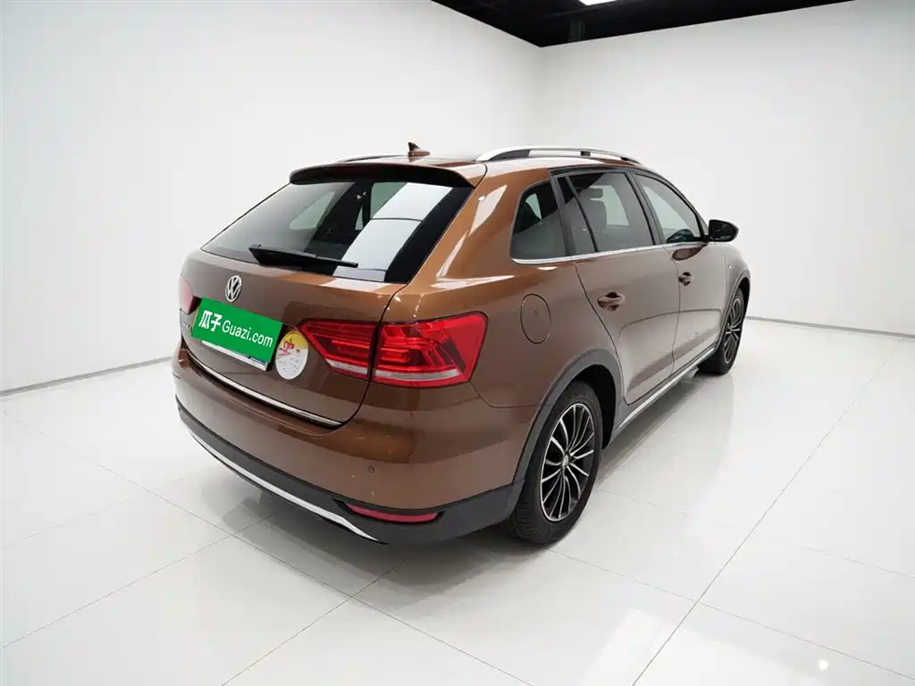Volkswagen Cross Lavida 2018