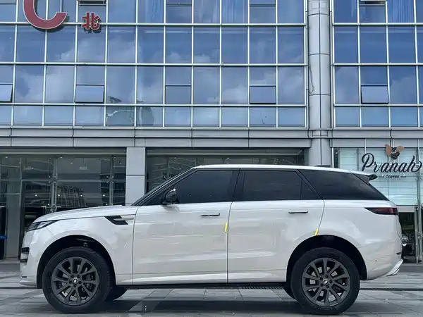 Land Rover Range Rover Sport 2023
