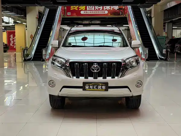 Toyota Prado 2016
