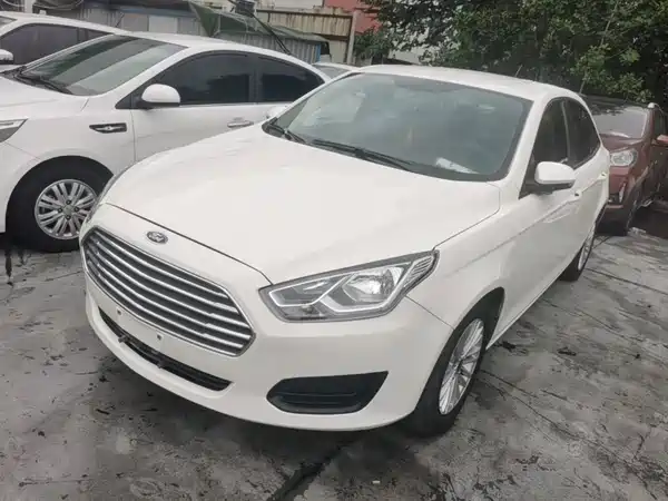 Ford Escort 2018