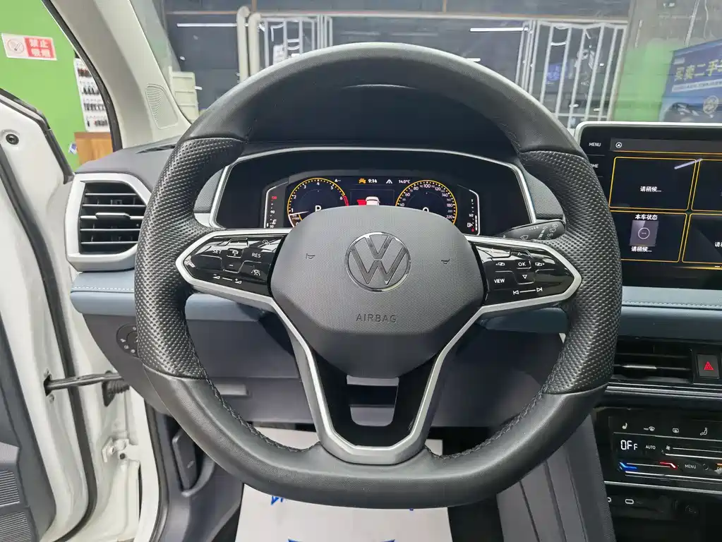 Volkswagen Tharu 2023 — фото 10