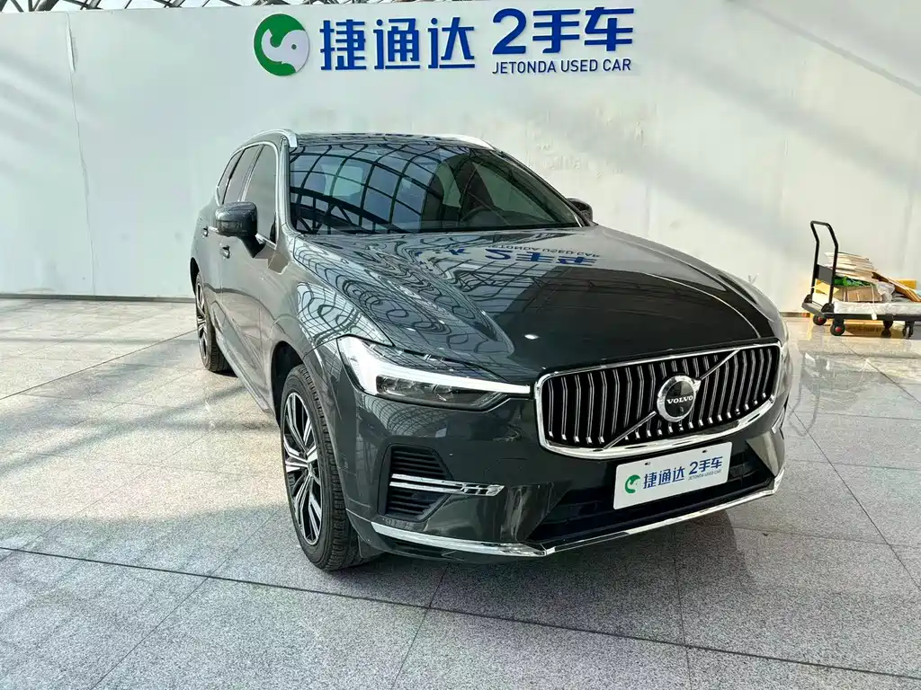 Volvo XC60 PHEV 2022 — фото 5